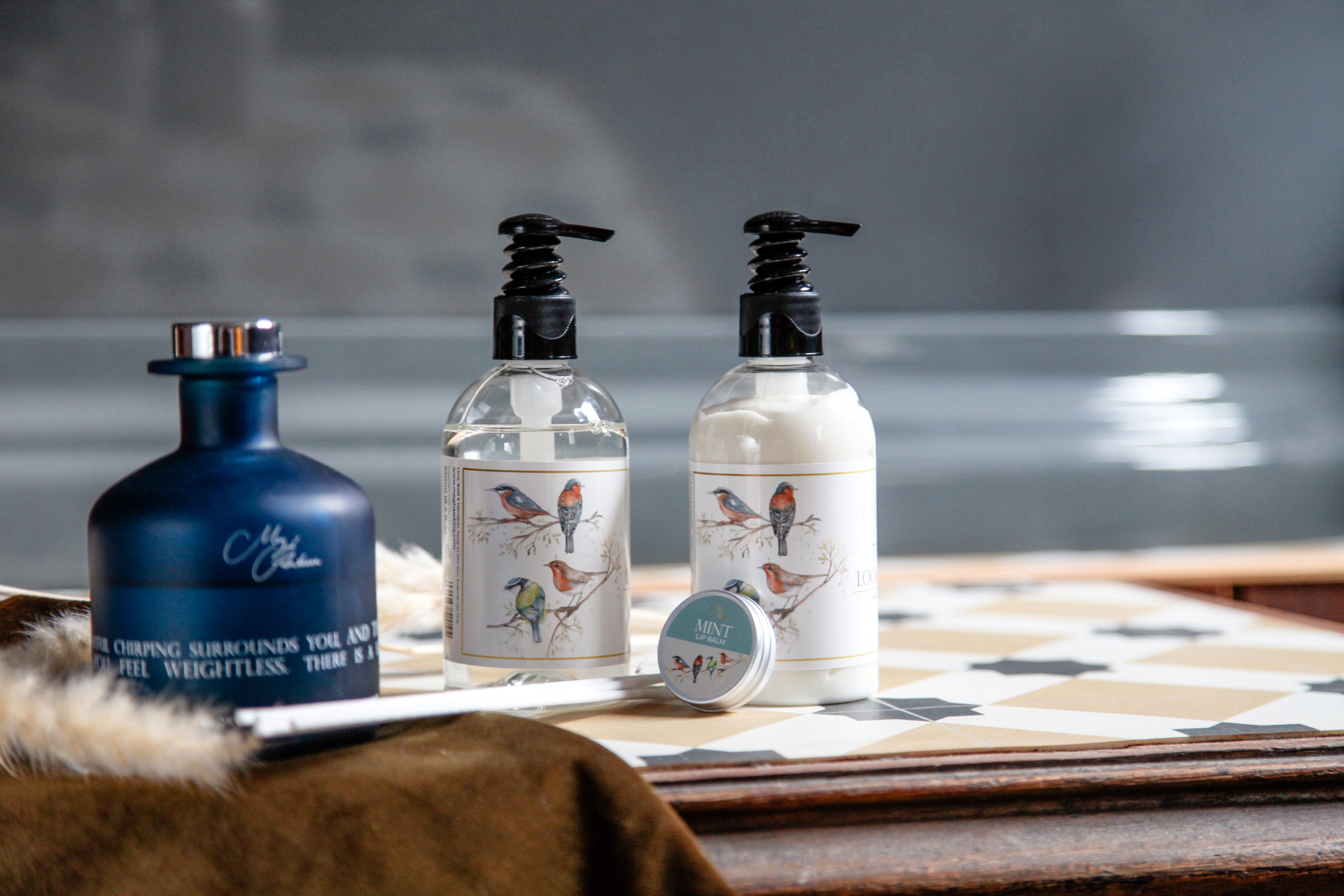The Lookout' Hand Lotion with British Birds Design