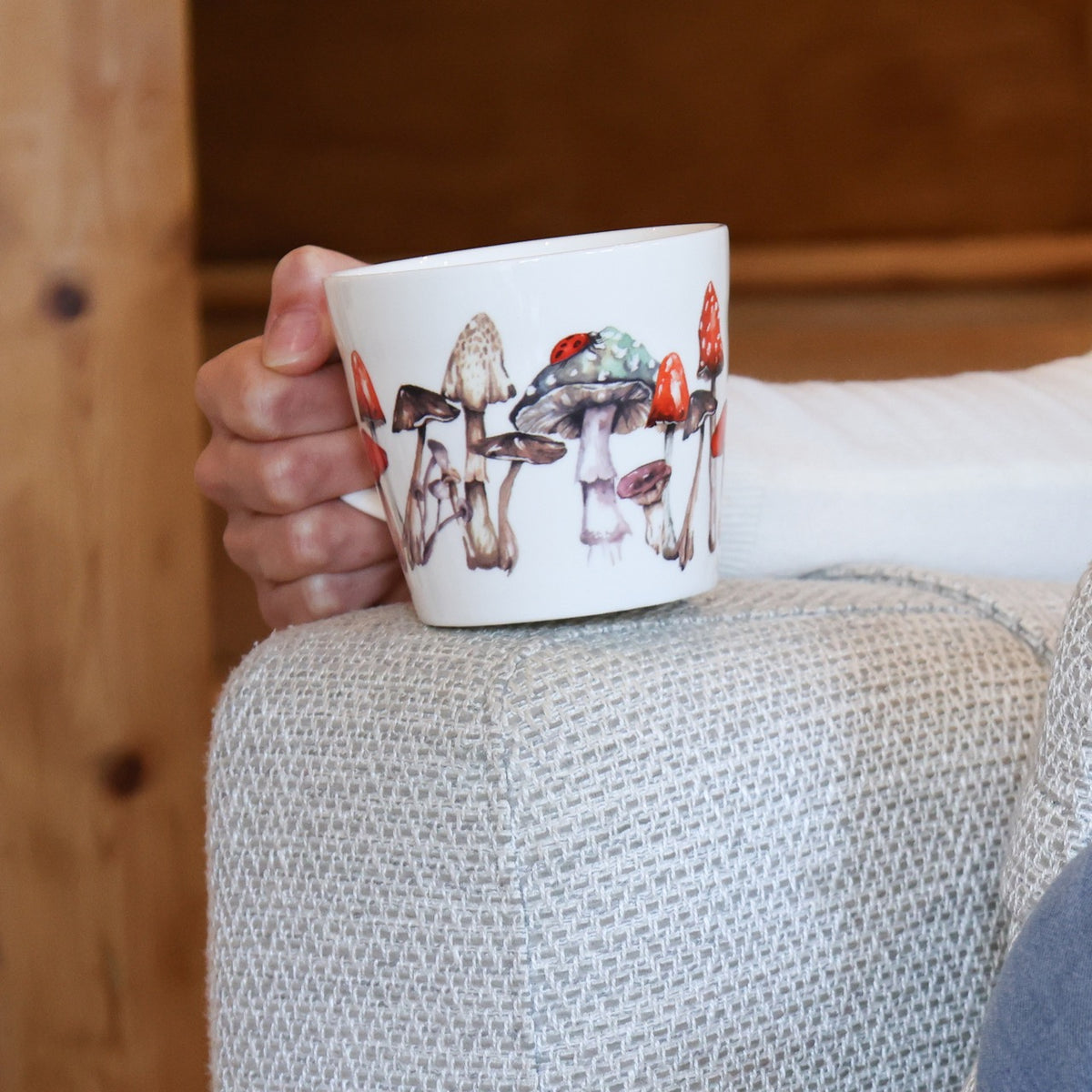 The Forest – Mushroom and Toadstool Design New Bone China Mug
