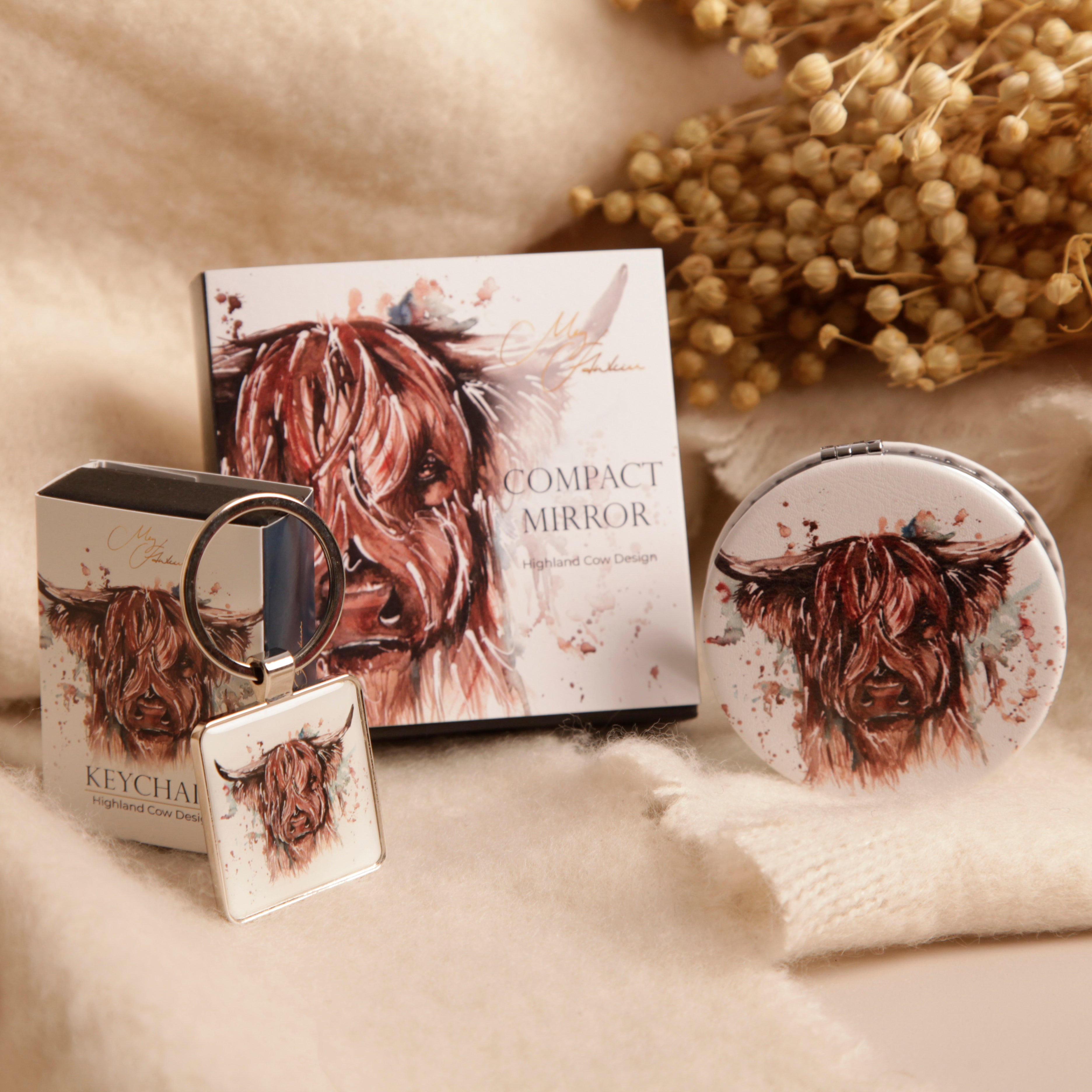Highland Cow Keychain with Gift Box